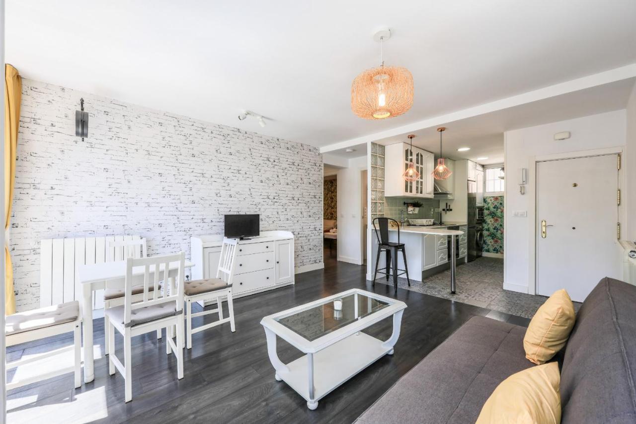 Apartamento Para 5 Personas Cerca De Ifema Y Aeropuerto Alquiler Temporal Madrid Extérieur photo
