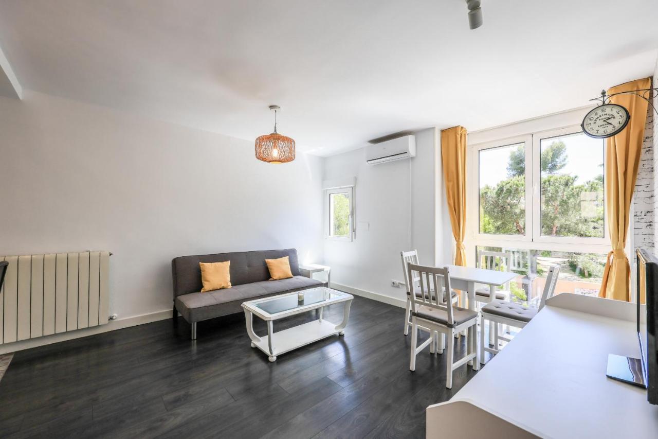 Apartamento Para 5 Personas Cerca De Ifema Y Aeropuerto Alquiler Temporal Madrid Extérieur photo
