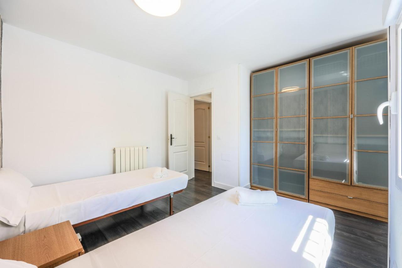 Apartamento Para 5 Personas Cerca De Ifema Y Aeropuerto Alquiler Temporal Madrid Extérieur photo