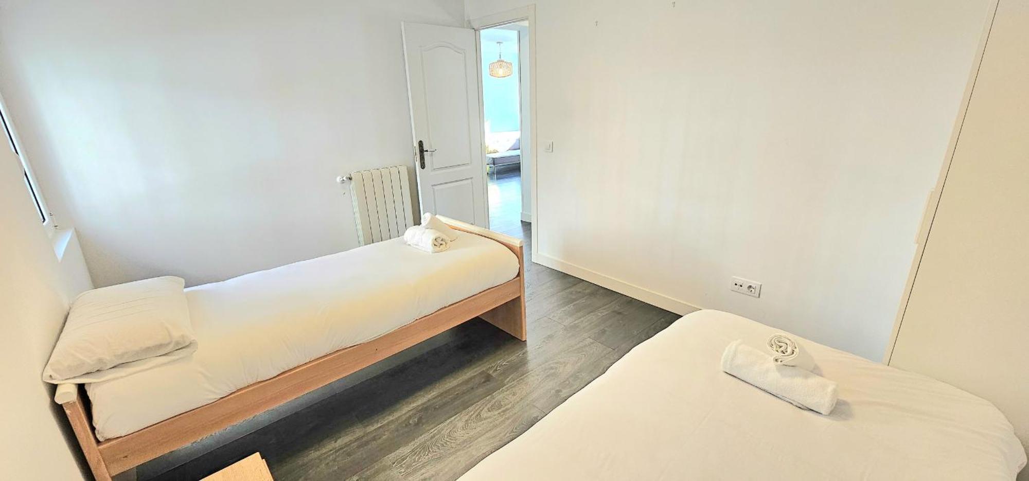 Apartamento Para 5 Personas Cerca De Ifema Y Aeropuerto Alquiler Temporal Madrid Extérieur photo